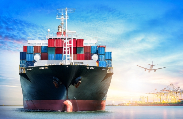 深圳國際貨代公司為進(jìn)出口企業(yè)提供了高效、安全的物流服務(wù)