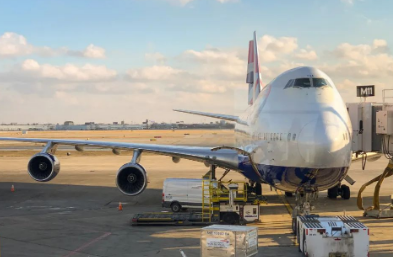 國(guó)際貨運(yùn)代理主要接受客戶貨物運(yùn)輸方面的委托，他們都能做什么？