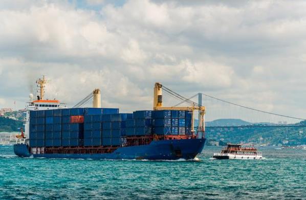 英國國際物流發(fā)展的重要性和影響有哪些？