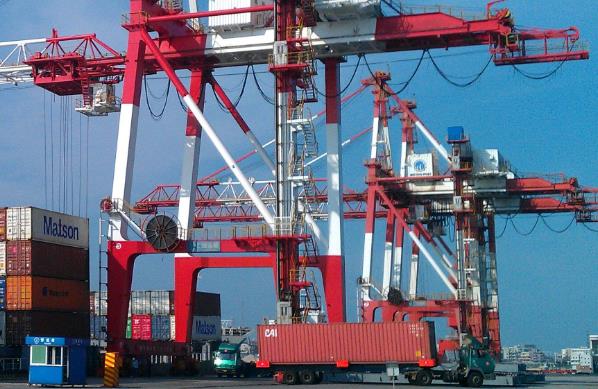 一直以來，國際物流在全球貿(mào)易中都發(fā)揮著重要的作用