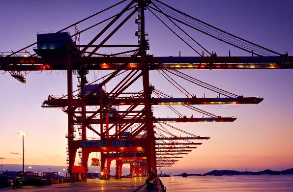 在當今全球化的商業(yè)環(huán)境下，貨代行業(yè)的地位愈發(fā)重要