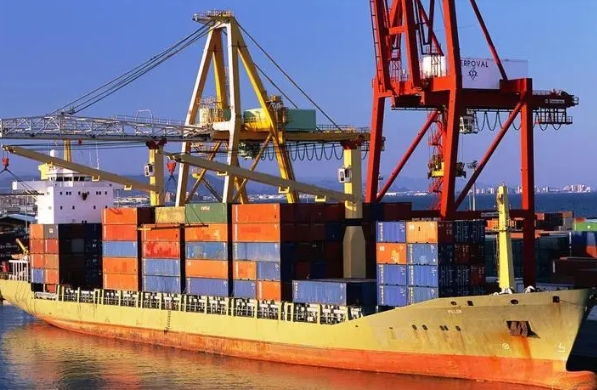 新西蘭物流是國家經(jīng)濟發(fā)展重要組成部分，為各行業(yè)發(fā)展提供重要支撐