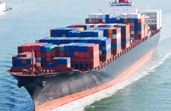 貨代公司在提供貨物運輸服務(wù)的同時，還需要不斷提升自身的綜合實力