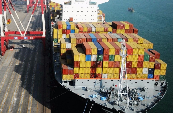 國際貨代行業(yè)如同一座連接世界的橋梁，承載著貨物跨國流通的重任