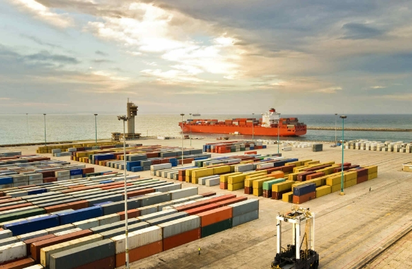 上海國際物流公司將成為國際物流領(lǐng)域佼佼者，為全球貿(mào)易貢獻(xiàn)力量